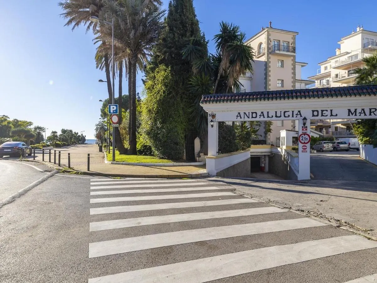 Soleado Atico Frente Al Mar En Puerto Banus Apartment Marbella