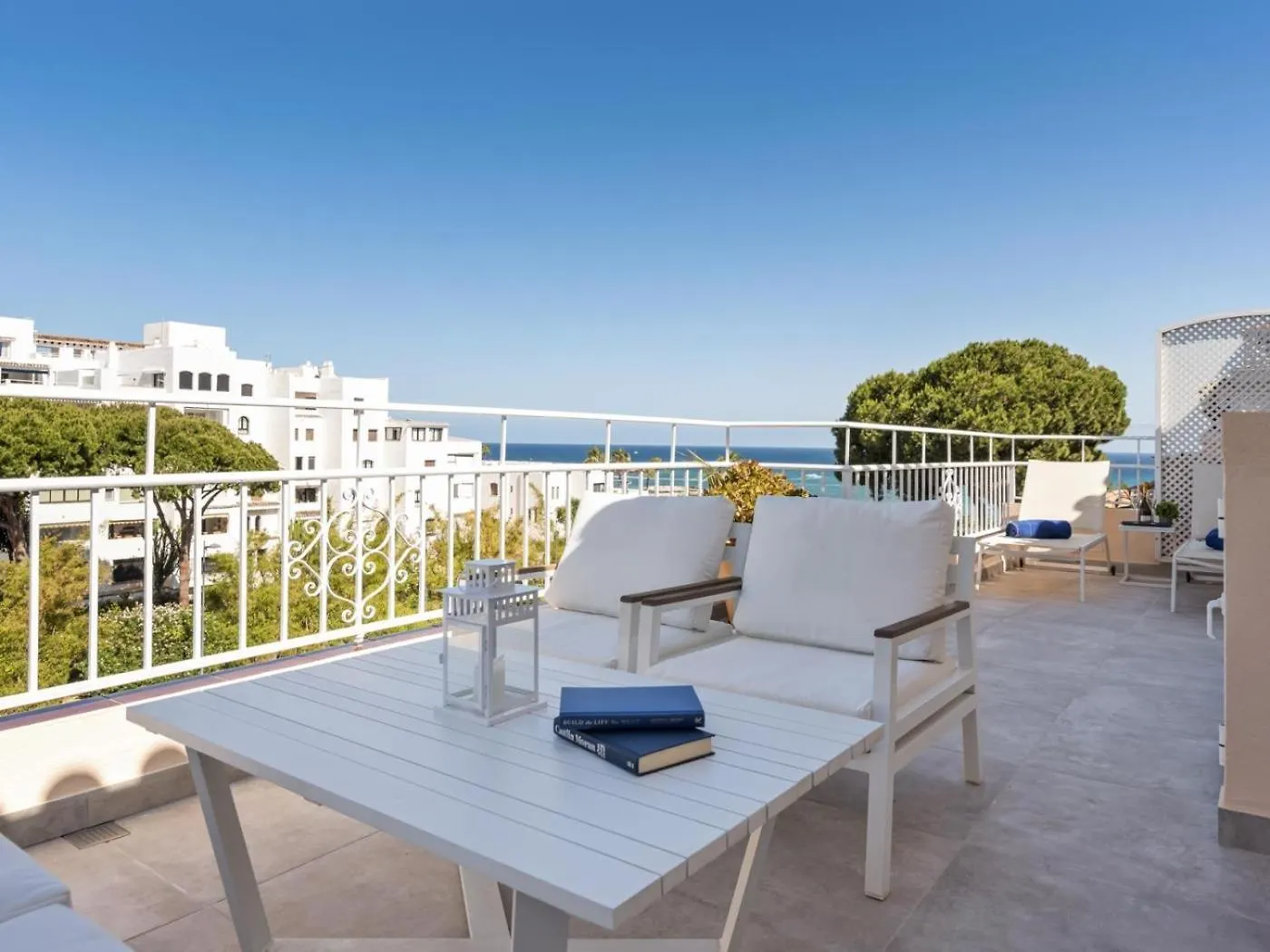 Soleado Atico Frente Al Mar En Puerto Banus Apartment Marbella