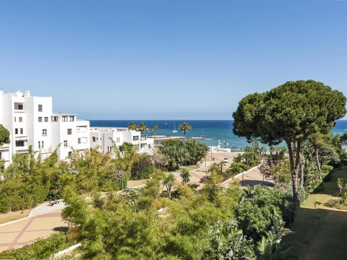 Soleado Atico Frente Al Mar En Puerto Banus Apartment Marbella